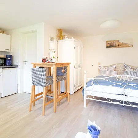 Piratenkoje Scharbeutz